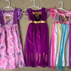 Disney Princess dress / nightgowns 4T
